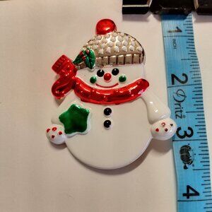 Snowman pendant/brooch by Signed Best